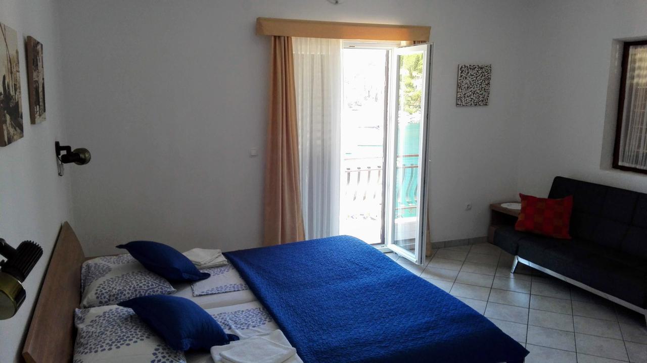 Dora, With A Beautiful View Of The Bay, Near The Sea And Center * Vrboska